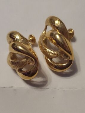 Gold-Tone Swirl Clip-On Earrings - Classic Women's Jewelry